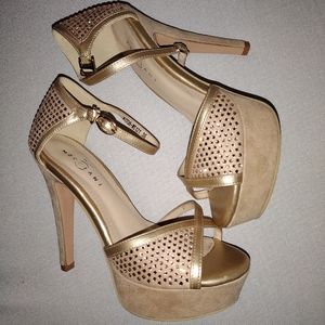 Mocciani Dress Shoes Gold